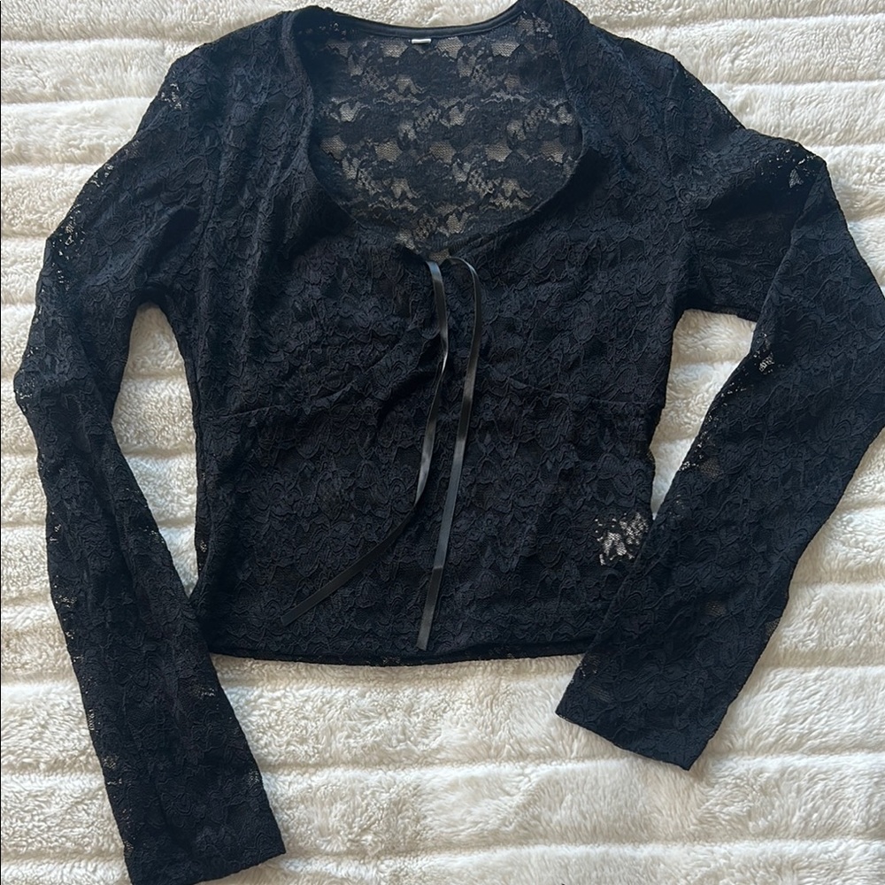 Elegant Black Lace Women's Top